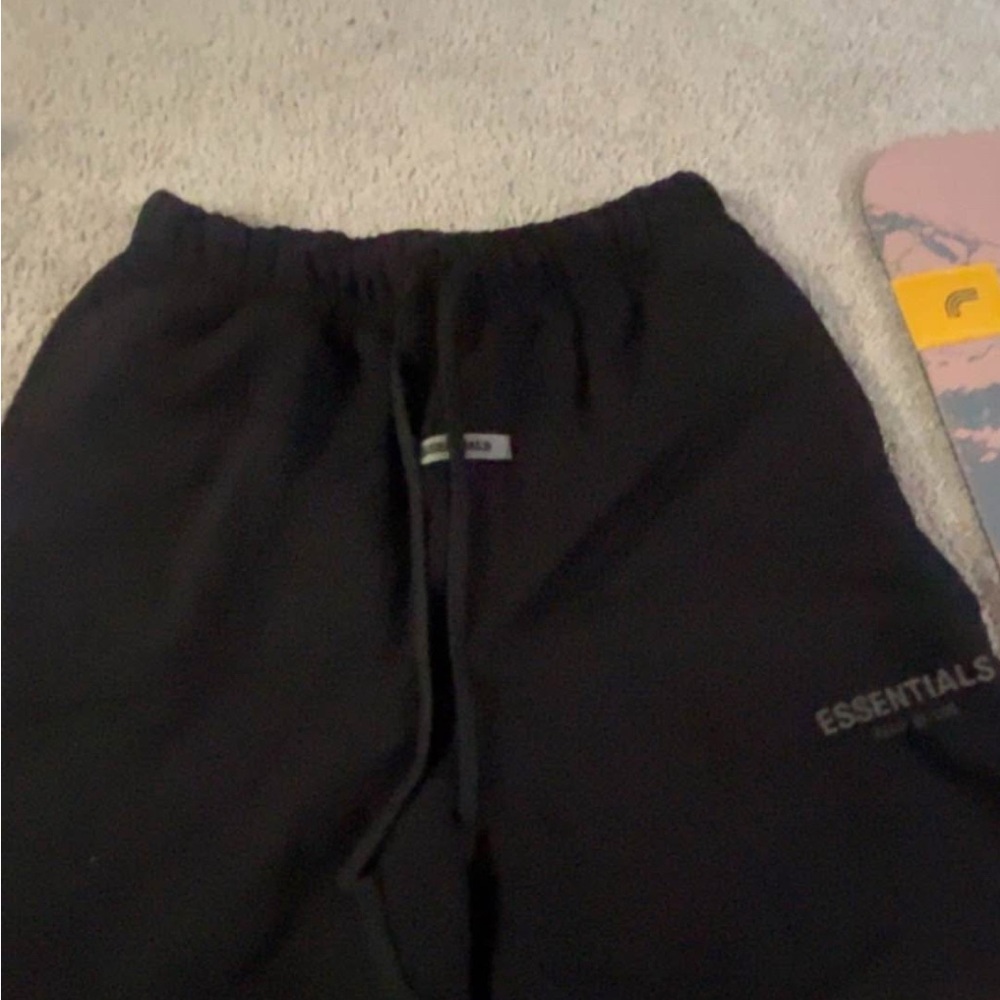 Essentials Charcoal shorts